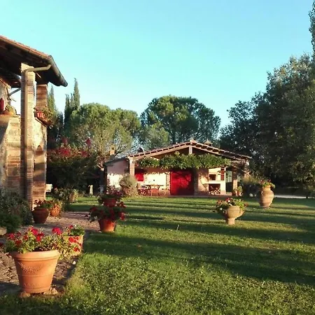 Podere La Vecchia Fornace كورتونا